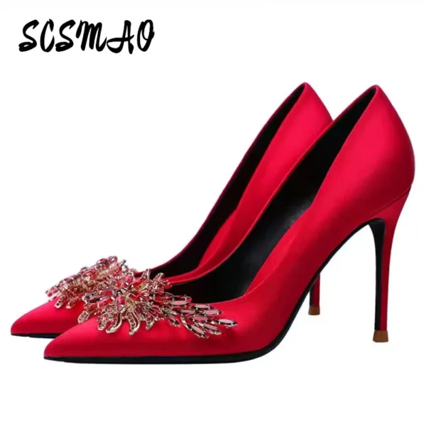 Exquisite red satin heels - Image 2