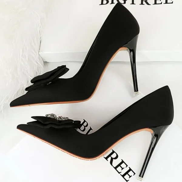 Women 10.5cm Red Pointed Toe Pumps - Image 3