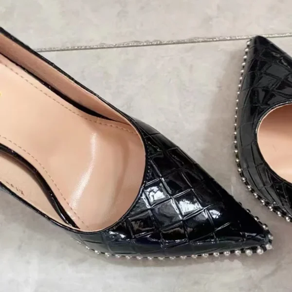 Rivets Studded Pumps - Image 6