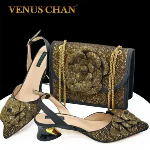 Venus Chan Schuhe für Frauen spitzen Zehen große Blumen dekoration Strass Low Heel italienisches Design schwarze Farbe Schuhe und Taschen Set - AliExpress 322